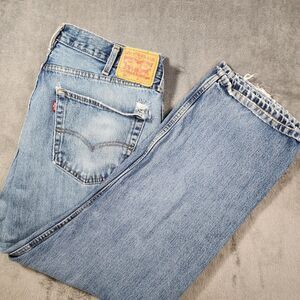 Levis 505 Mens 40x30 Medium Wash Distressed Jeans 100% Cotton 90s Vintage Y2K